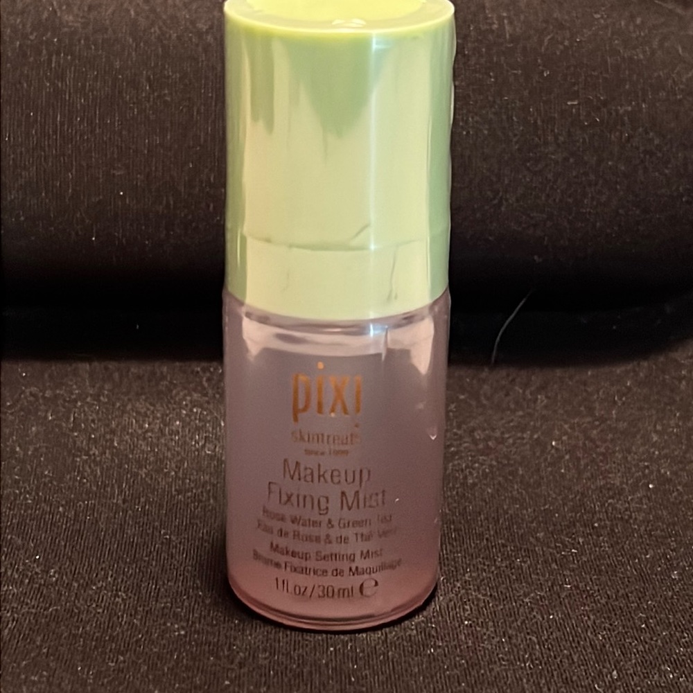 Make up fixing mist